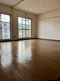 ハイネス入間ガーデニア２号棟