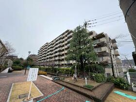 サンロイヤルコスモ箕面１号館