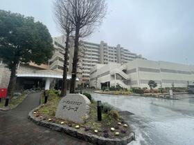 リーデンススクエア　ザ・シーズ