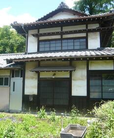 山梨県大月市猿橋町藤崎