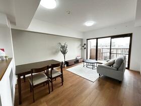 マンションフォレスト白子　３０６