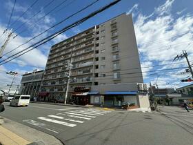 京都府京都市右京区西院西溝崎町