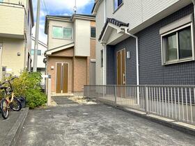 神奈川県伊勢原市上粕屋