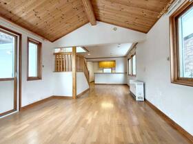 宮城県仙台市泉区紫山５丁目