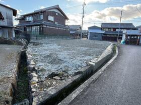 滋賀県東近江市小田苅町