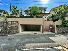 奈良県奈良市学園南２丁目