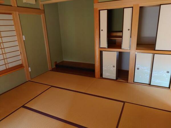 detached 埼玉県草加市青柳４丁目

地図を見る