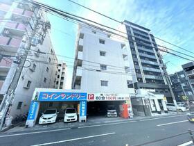 ホワイトパレス北九大前