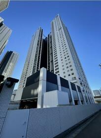 東京都港区港南４丁目