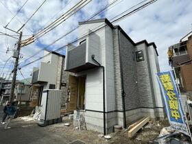 東京都府中市清水が丘３丁目