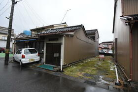 富山県富山市東田地方町２丁目