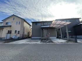 埼玉県吉川市中央２丁目