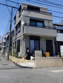 埼玉県越谷市大字弥十郎