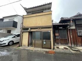 京都府京都市右京区花園春日町