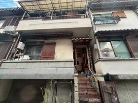 大阪府大阪市平野区長吉出戸３丁目