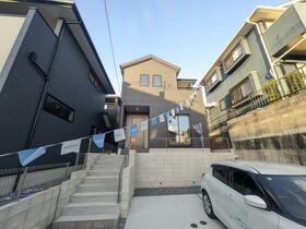 福岡県春日市白水ヶ丘２丁目