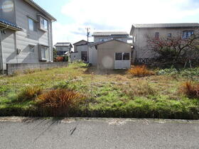 石川県白山市小柳町