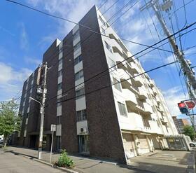 北海道札幌市中央区北六条西２２丁目