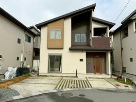 京都府亀岡市篠町夕日ケ丘３丁目