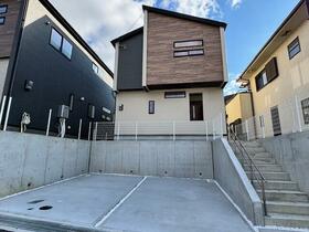 兵庫県三木市緑が丘町西２丁目