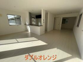 東京都日野市多摩平７丁目