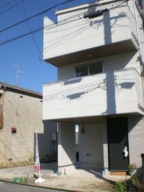 大阪府東大阪市新鴻池町