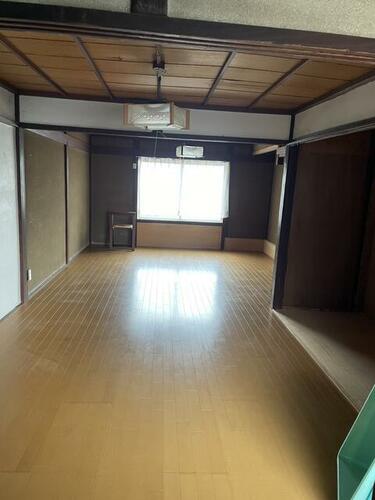 detached 富山県射水市港町