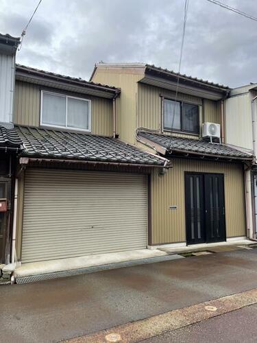 detached 富山県射水市港町