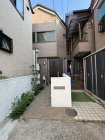 東京都中野区大和町２丁目