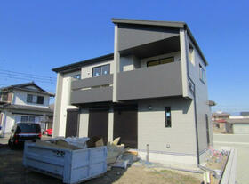 山梨県中央市西花輪