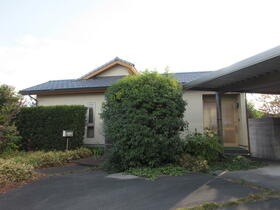 鹿児島県鹿屋市吾平町麓