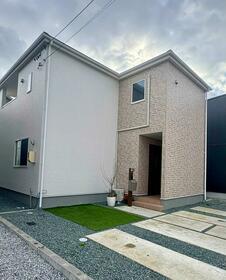 三重県亀山市布気町