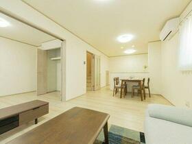 埼玉県さいたま市浦和区瀬ヶ崎５丁目