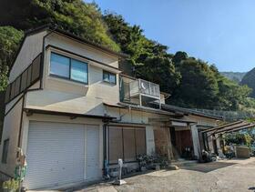 大分県津久見市岩屋町