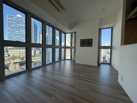 ローレルタワールネ浜松町