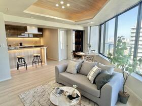 東京都港区港南３丁目