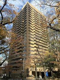 アークタワーズウエスト