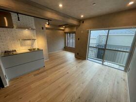 マック駒場コート