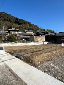 長崎県諫早市多良見町市布