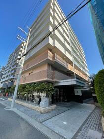 兵庫県伊丹市伊丹１丁目