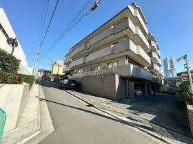 神奈川県横浜市西区御所山町