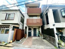 東京都港区赤坂４丁目