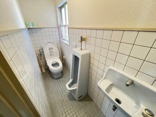 Image 60