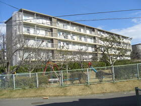 三浦海岸ハイツ１号棟