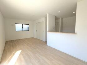 徳島県板野郡藍住町徳命字前須東