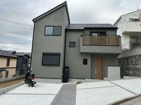 神奈川県横浜市港南区芹が谷３丁目