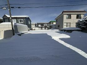 北海道札幌市清田区里塚緑ケ丘１１丁目