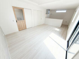 栃木県小山市大字土塔