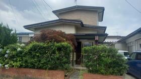 秋田県由利本荘市薬師堂字谷地