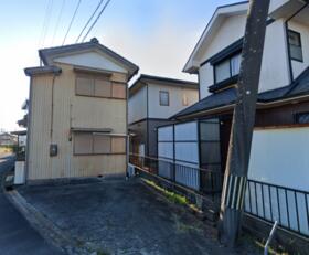 三重県鈴鹿市岸岡町